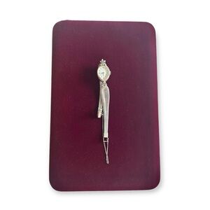 VINTAGE 1940s 10K Gold Dress Watch w Pineapple Shaped Case Trimmed in Diamonds